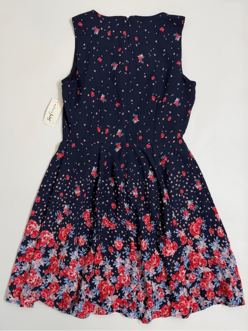 Maison Jules Floral Fit & Flair Dress Navy Rose Print Size 6 NWT - Picture 7 of 7